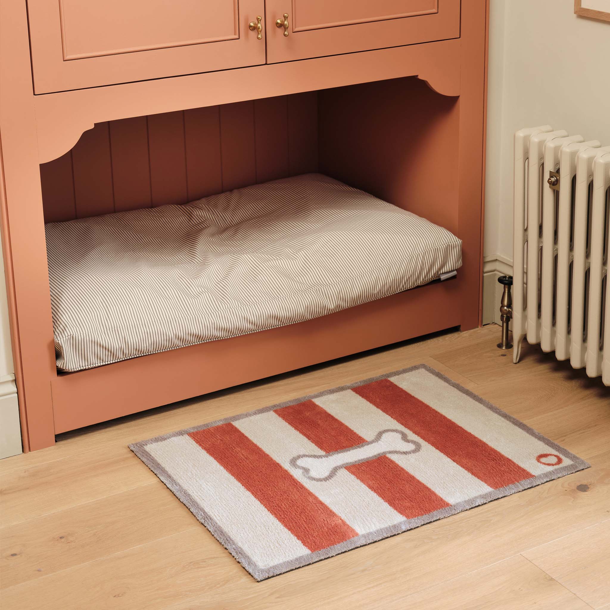 Hug Rug Bone Stripe Rust