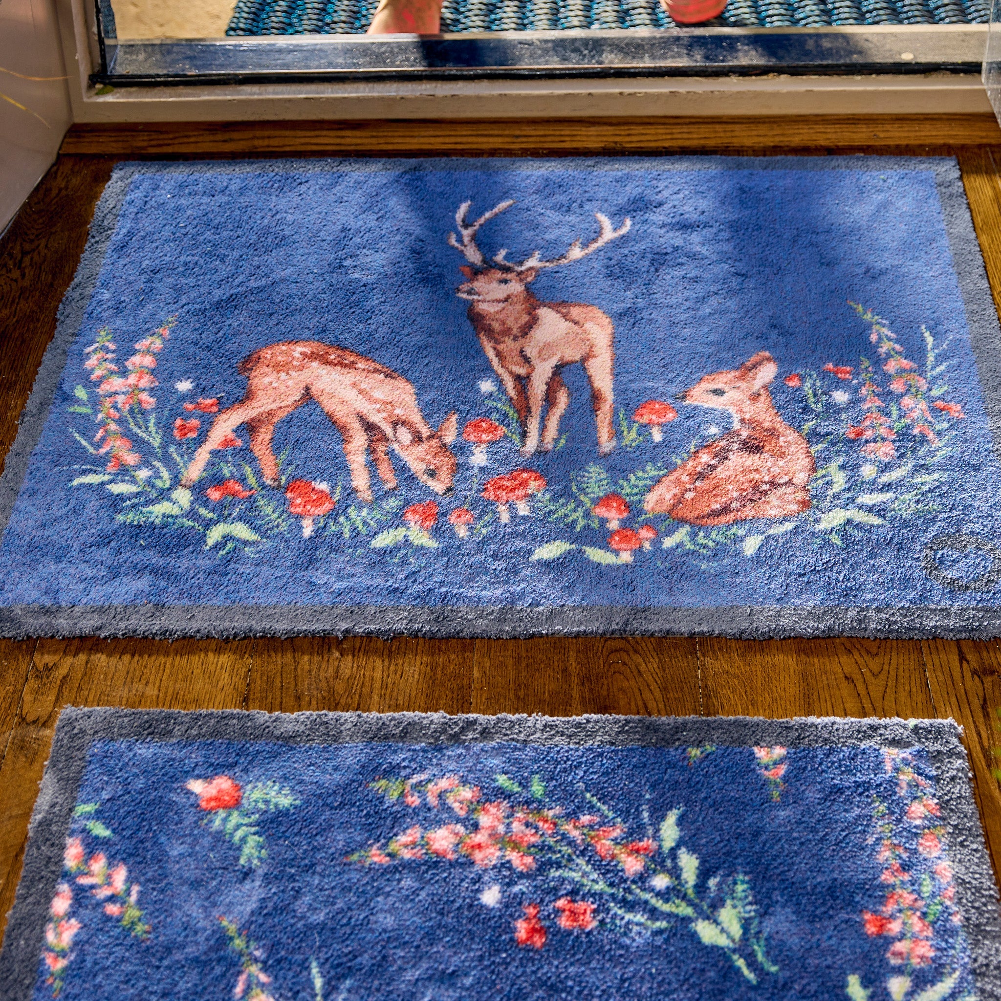 Hug Rug Meadow Deer Runner
