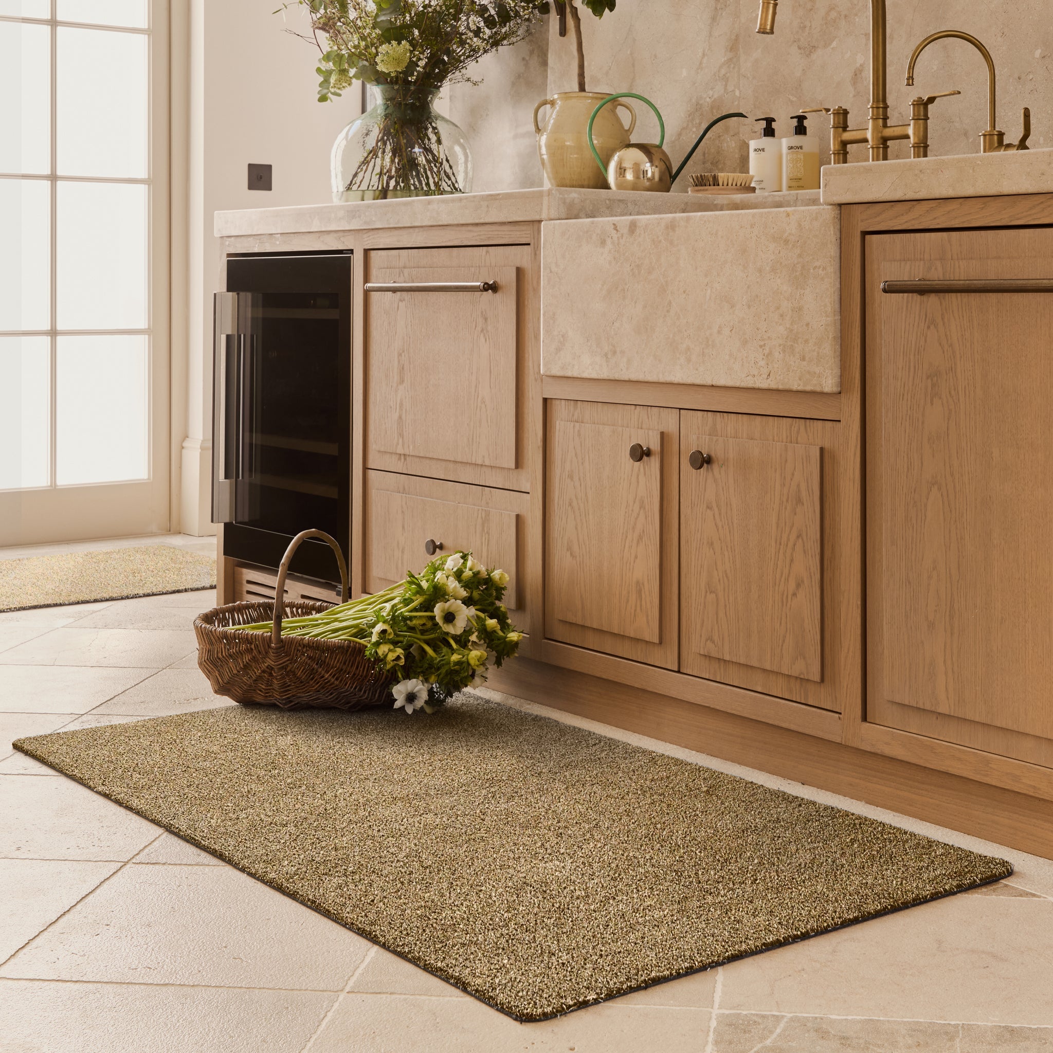 Hug Rug - Plain Stone